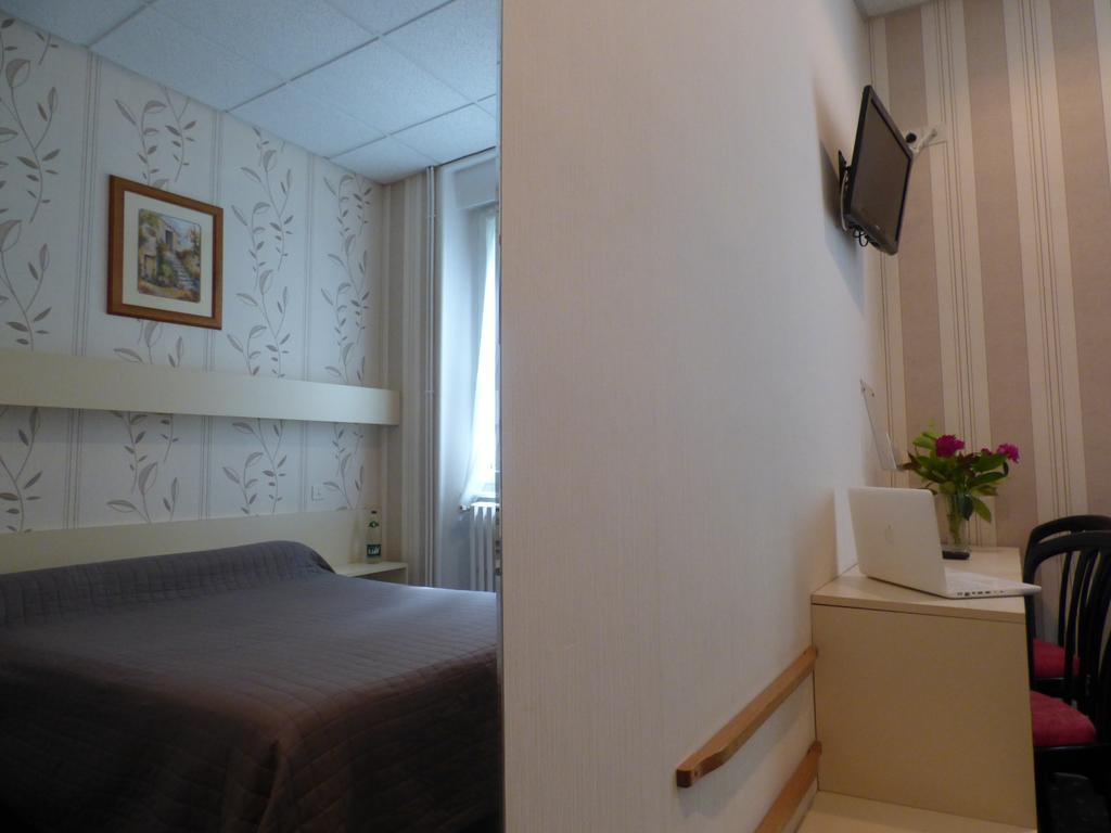 Hotel Saint Jean Vals-les-Bains Kültér fotó