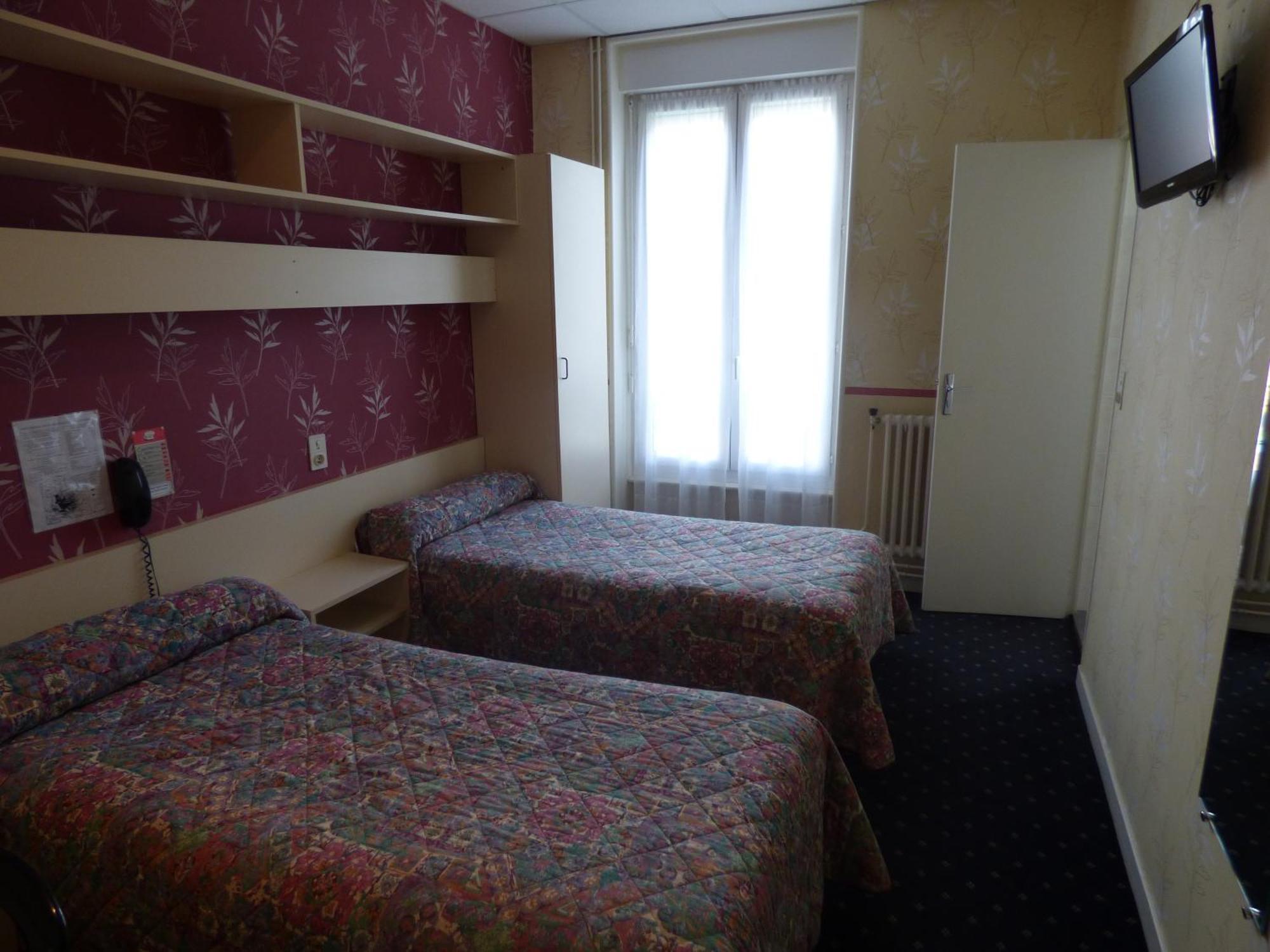 Hotel Saint Jean Vals-les-Bains Szoba fotó