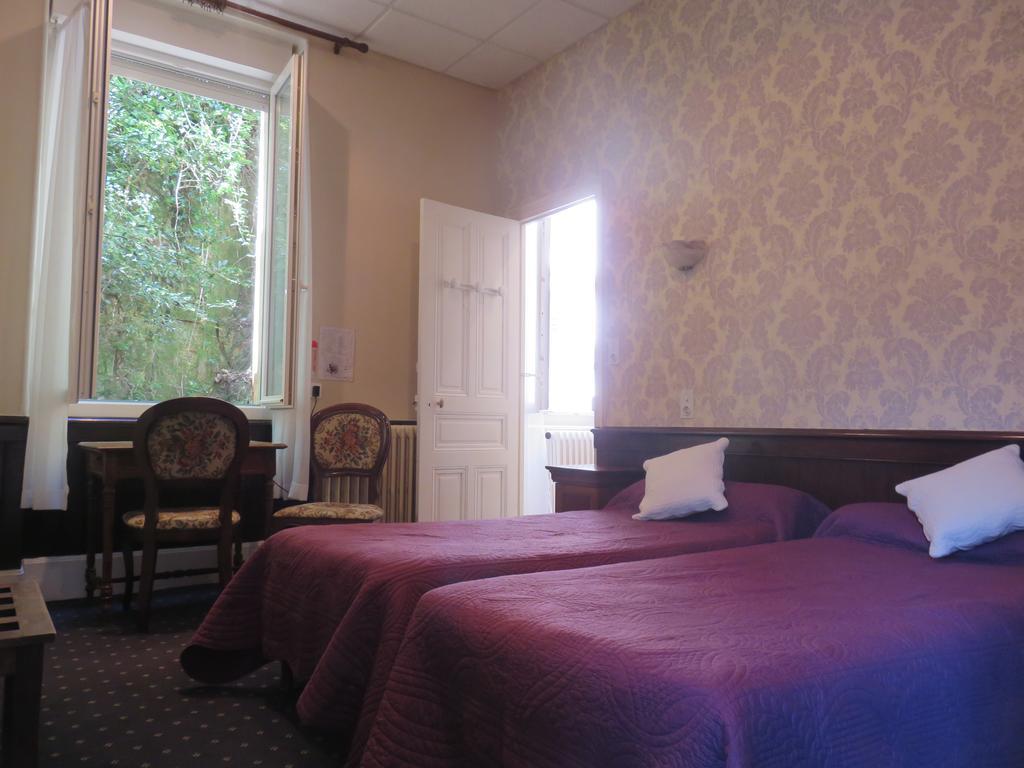 Hotel Saint Jean Vals-les-Bains Kültér fotó