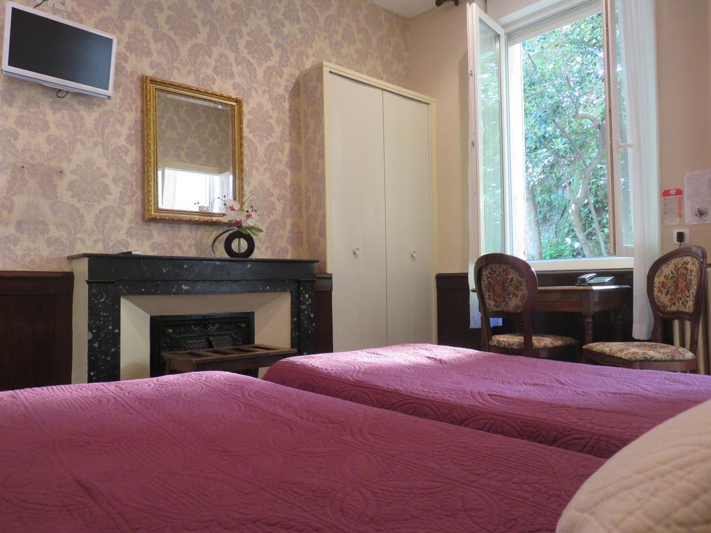 Hotel Saint Jean Vals-les-Bains Kültér fotó